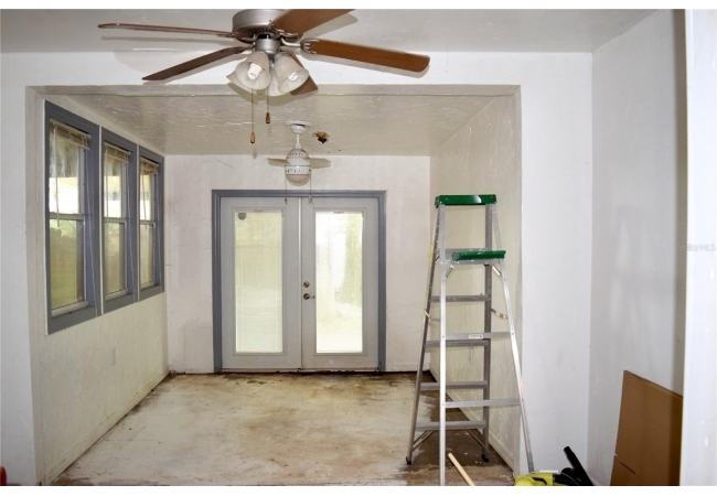4614 SW 67TH TER Condo photo 6