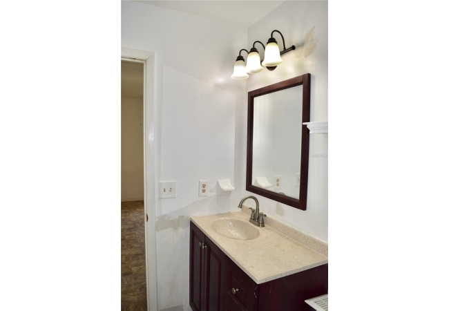 4614 SW 67TH TER Condo photo 28
