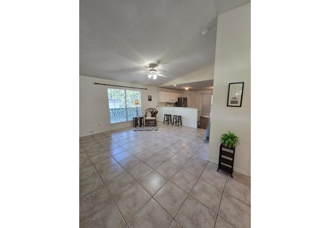 13607 NW 136 DR House photo 9