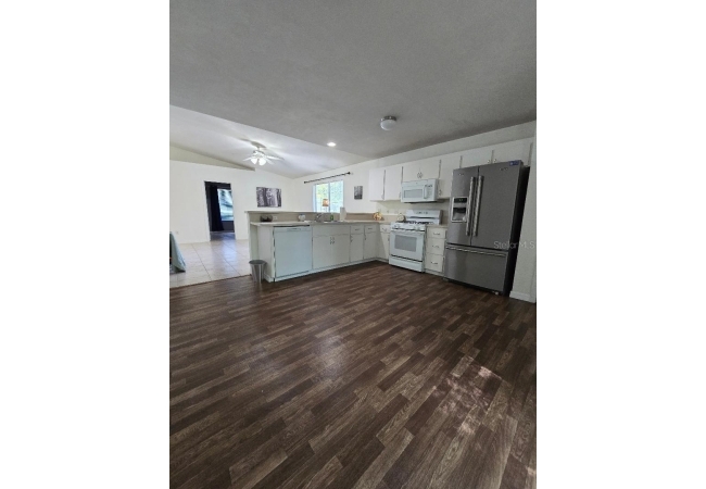13607 NW 136 DR House photo 14