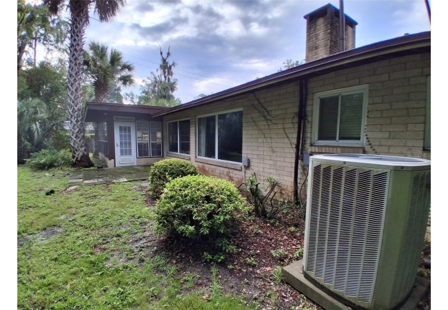 1326 NW 14TH AVE House photo 10