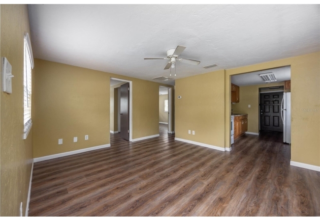 2220 SE 46TH TER House photo 5