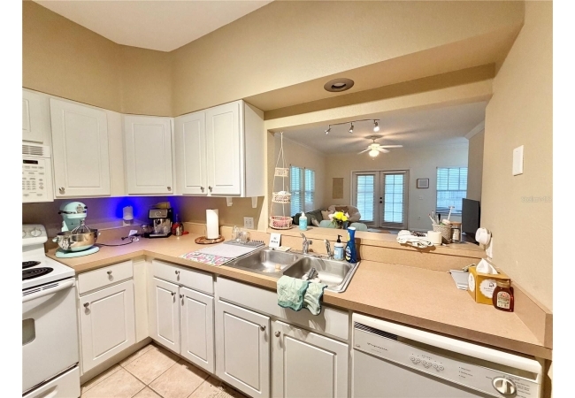 9177 SW 52ND RD #203 Condo photo 6