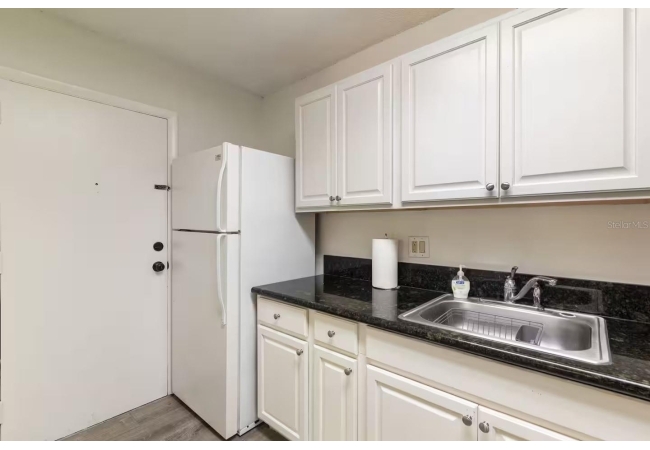 1700 SW 16TH CT #K24 Condo photo 7