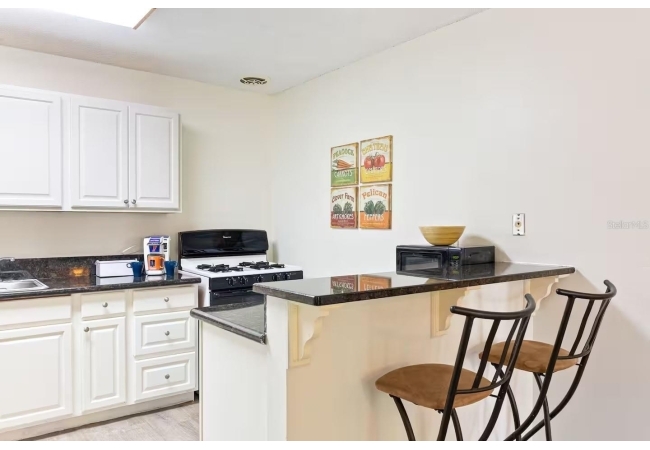 1700 SW 16TH CT #K24 Condo photo 9