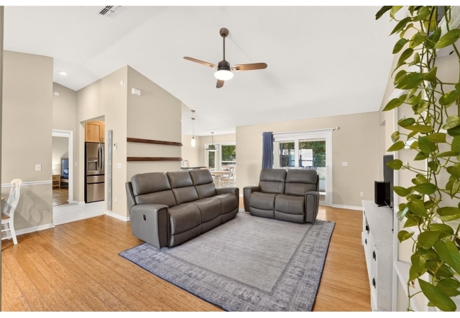 6909 SW 80TH DR House photo 6