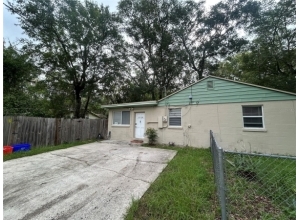 1220 NW 31 AVE