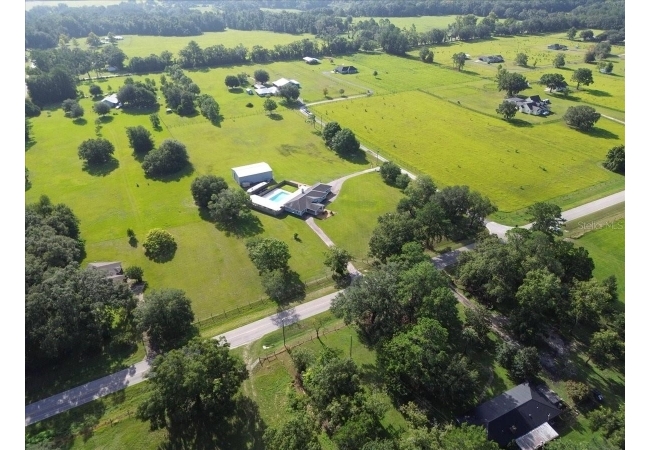 26013 N COUNTY ROAD 1491 House photo 42