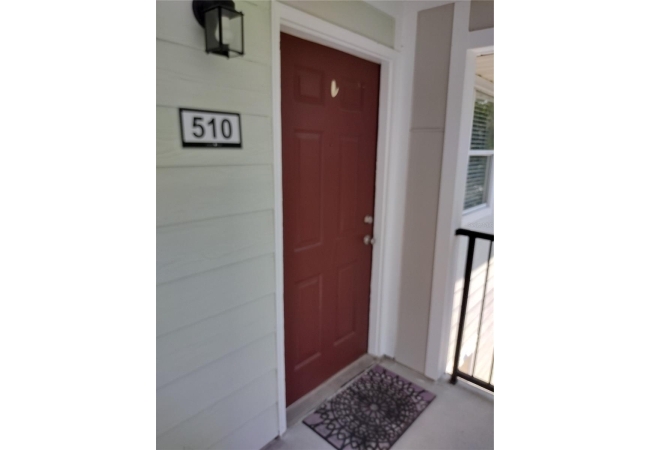 2360 SW ARCHER RD #510 Condo photo 3