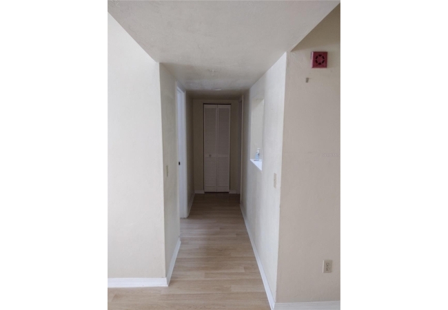 2360 SW ARCHER RD #510 Condo photo 7