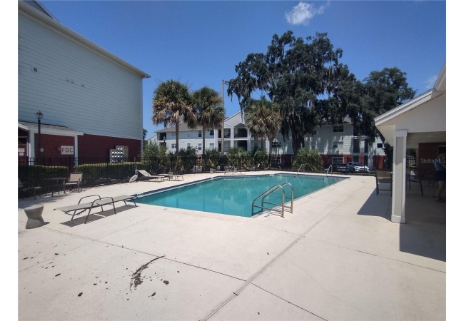 2360 SW ARCHER RD #510 Condo photo 19