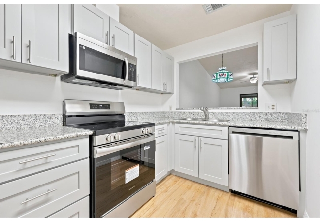 3405 NW 52ND TER Condo photo 3