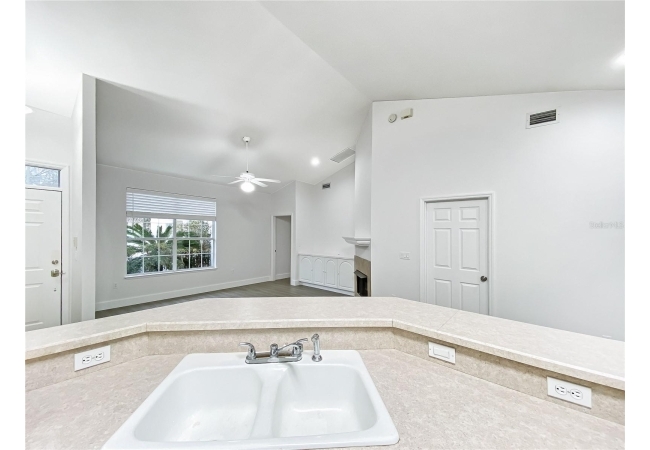 10301 SW 52ND AVE House photo 6