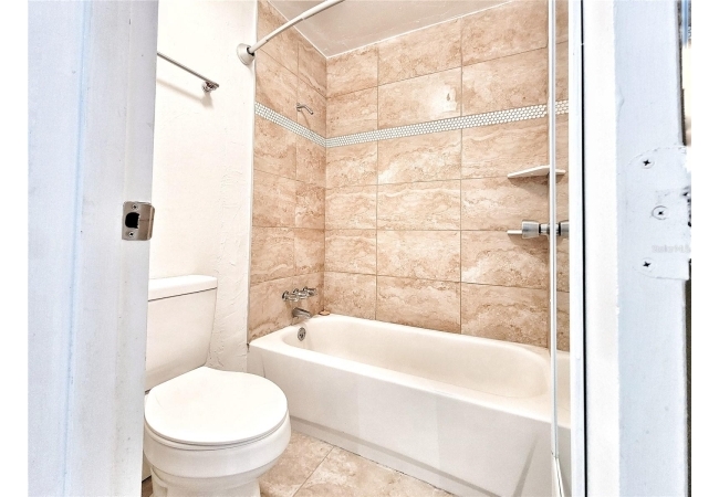 2811 SW ARCHER RD #Z242 Condo photo 18