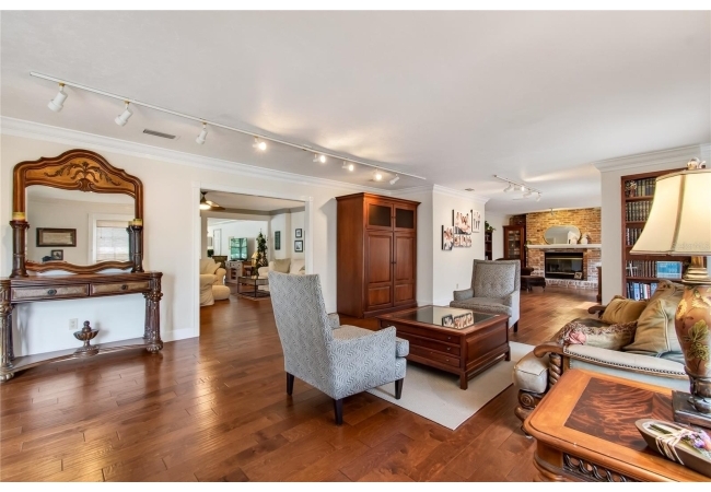 House photo 19