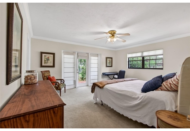 House photo 46