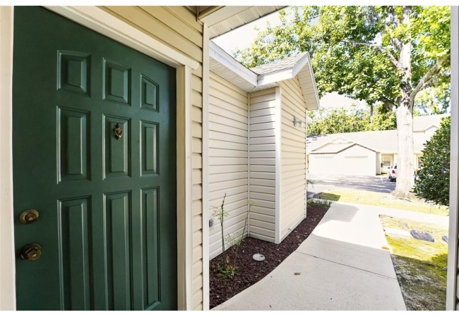 4700 SW ARCHER RD #127 Condo photo 36
