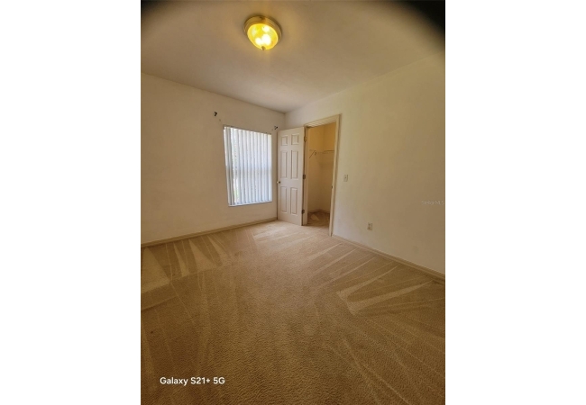 1517 NE 40TH PL House photo 15