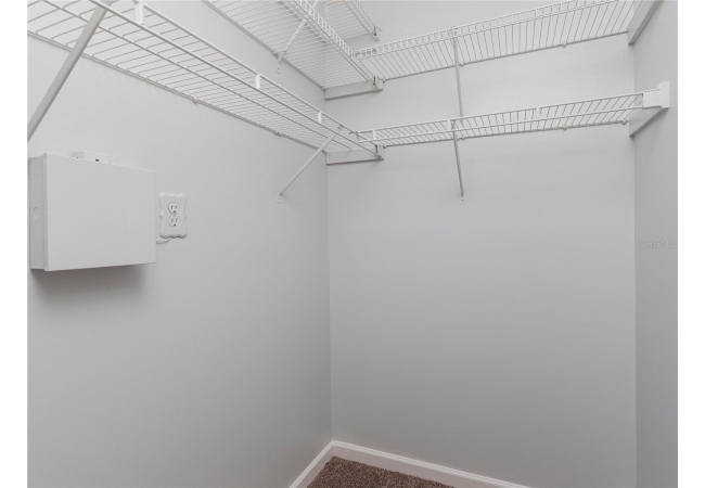 2905 SW ARCHER RD #4001 Condo photo 9