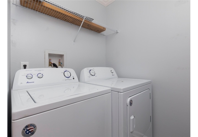2905 SW ARCHER RD #4001 Condo photo 15