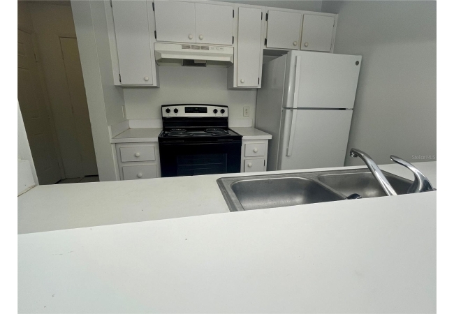 3921 SW 34TH ST #206 Condo photo 4