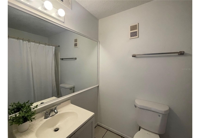 3921 SW 34TH ST #206 Condo photo 8