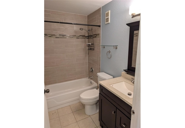 3705 SW 27TH ST #318 Condo photo 9