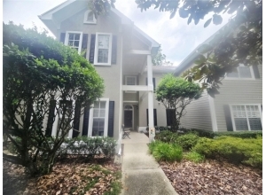 10000 SW 52ND AVE #D17