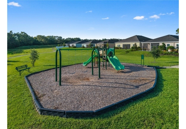 13669 NW CONVERGENCE BLVD House photo 45