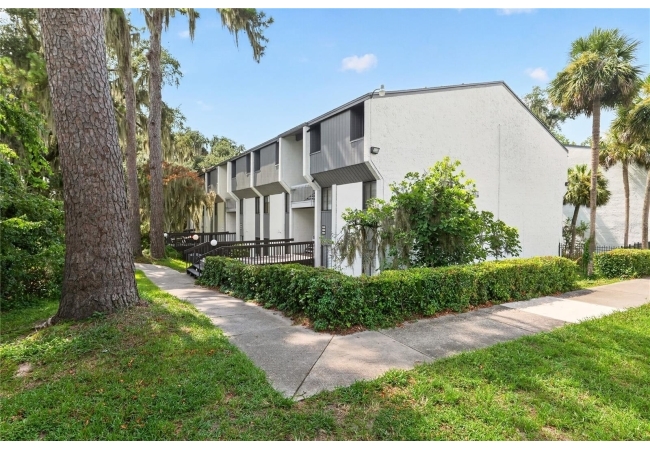 2842 SW 14TH DR #103 Condo photo 37