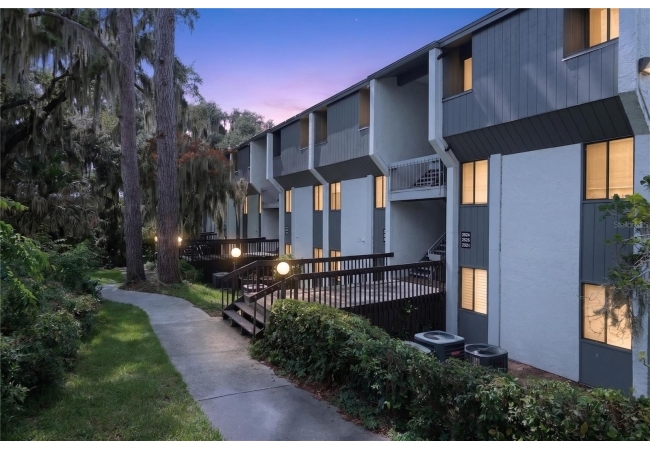 2842 SW 14TH DR #103 Condo photo 40