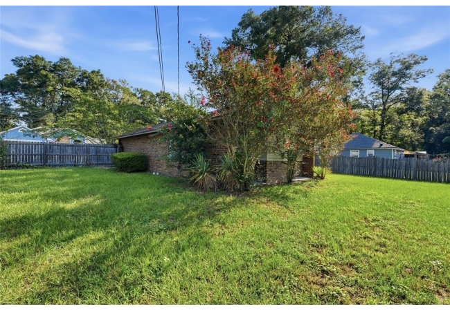 22507 NW 176TH PL House photo 21