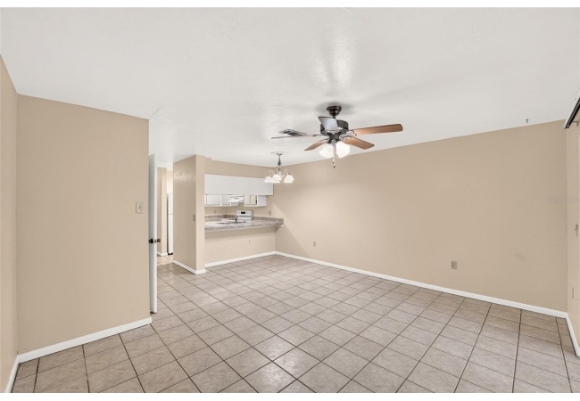 2635 SW 35TH PL #1506 Condo photo 10