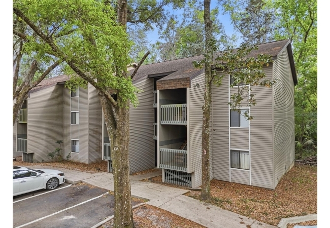 85 SE 16TH AVE #F301 Condo photo 1