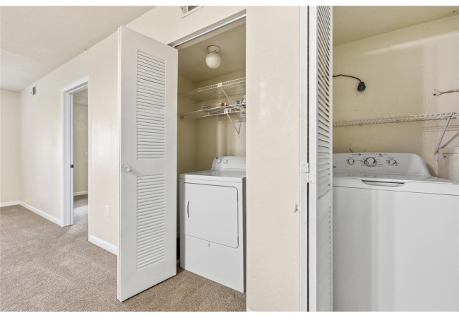 85 SE 16TH AVE #F301 Condo photo 16