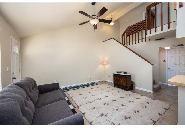 4704 SW 67TH TER Condo photo 5
