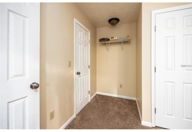 4704 SW 67TH TER Condo photo 16
