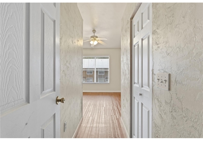 4415 SW 34TH ST #309 Condo photo 27