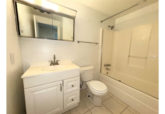 109 SE 16TH AVE #Q101 Condo photo 6