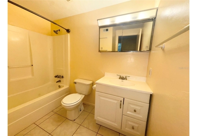 109 SE 16TH AVE #Q101 Condo photo 9