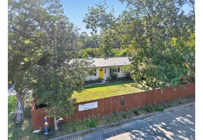 3929 NW 20TH TER House photo 52