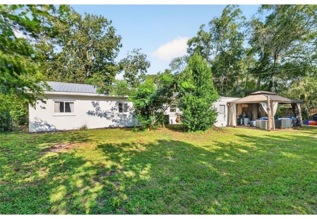 3929 NW 20TH TER House photo 43