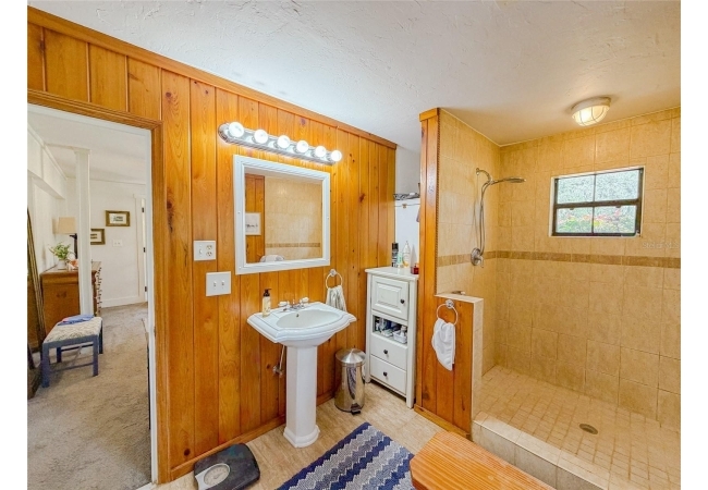 28622 N STATE ROAD 121 House photo 16