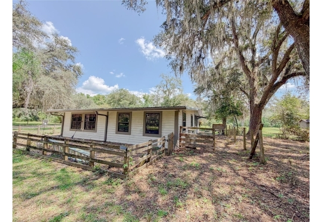 28622 N STATE ROAD 121 House photo 23