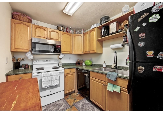 3934 SW 26TH DR #5 Condo photo 16