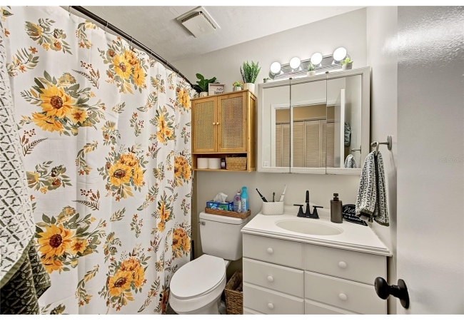 3934 SW 26TH DR #5 Condo photo 23
