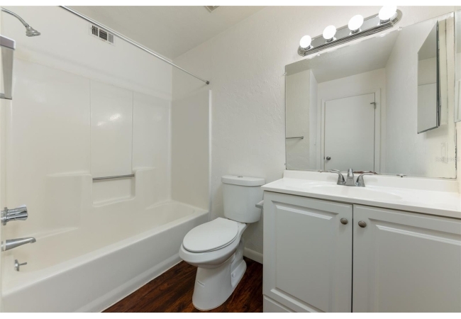 89 SE 16TH AVE #P302 Condo photo 15