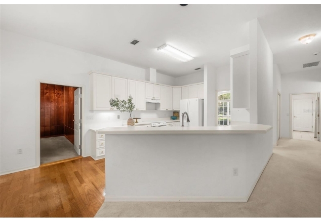 1703 SW 82ND DR House photo 14