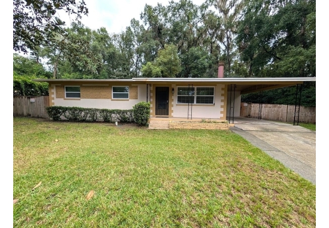 1524 NW 34TH PL House photo 1