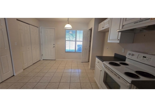 4618 SW 48TH WAY #112 Condo photo 7